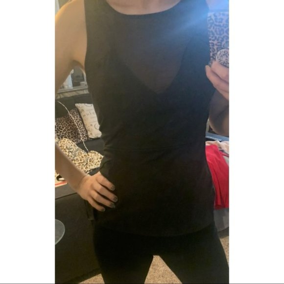 Black Sheer Top - Victoria’s Secret - Picture 4 of 4